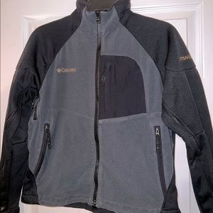 Women’s Columbia Titanium Jacket Omni Shield Soft Shell Black. Great condition.